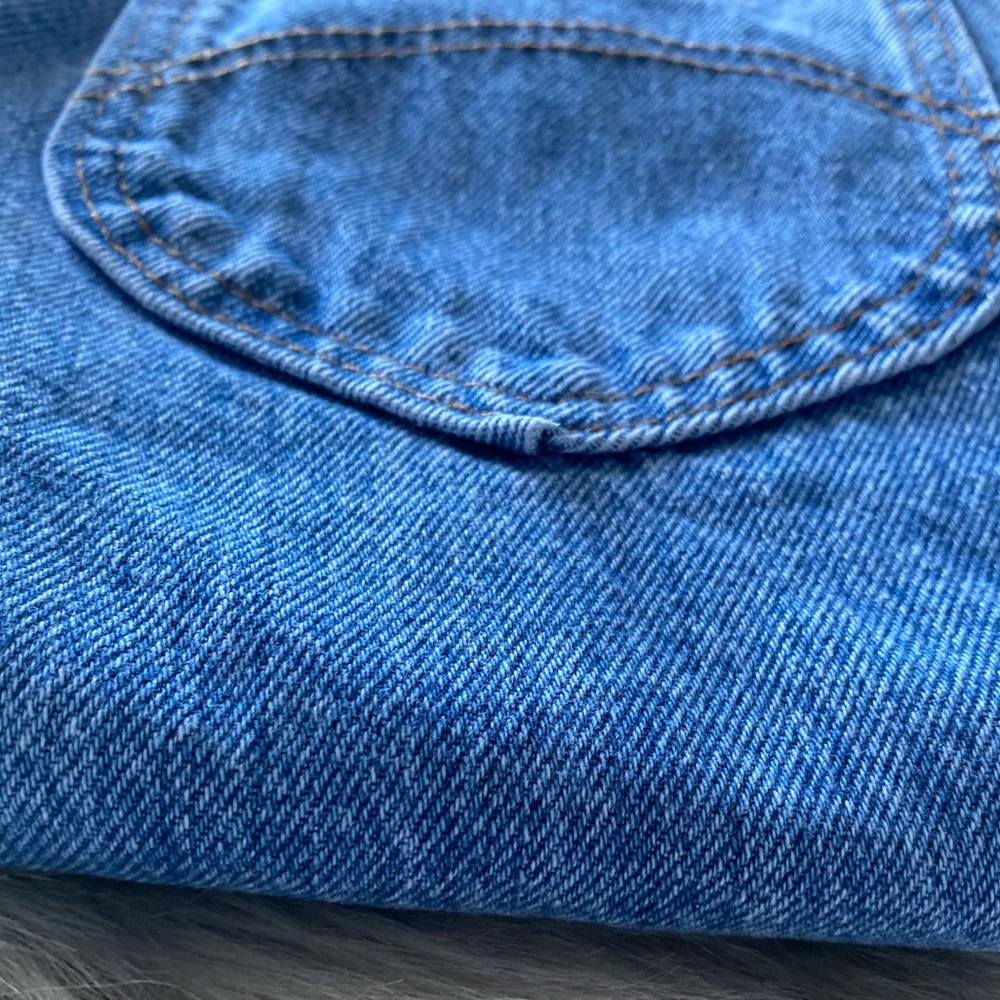 Chic Vintage Jeans - Picture 8 of 11